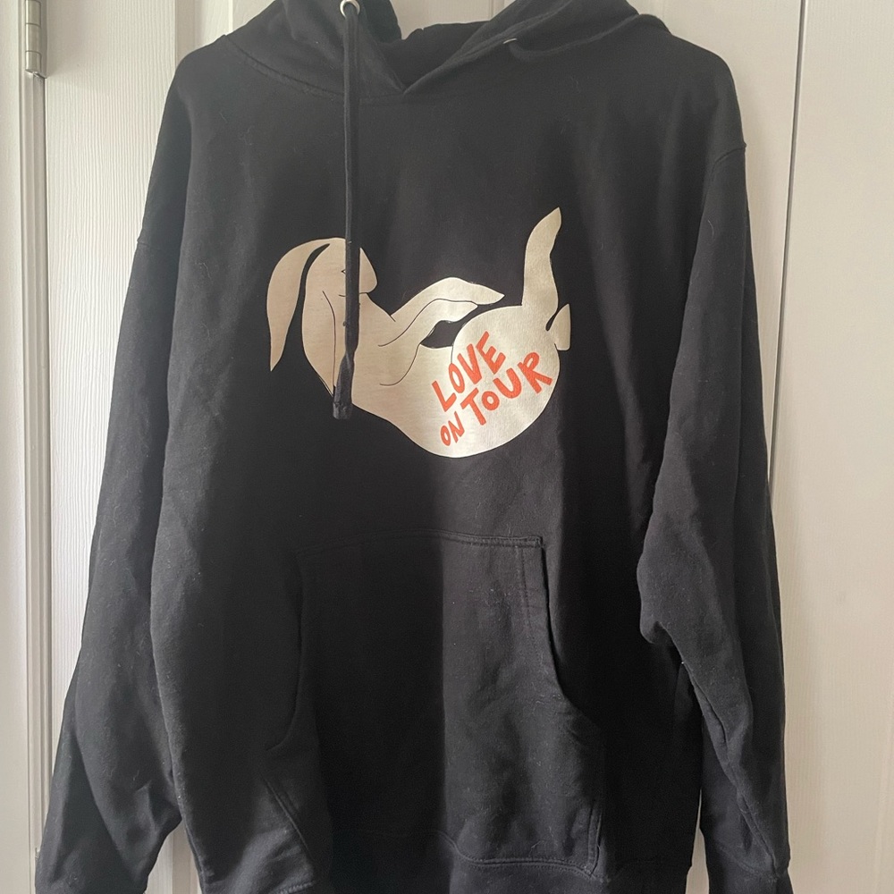 Harry Styles Love on Tour hoodie